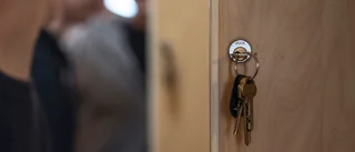17-åring åtalas: misshandel på Duveholmsgymnasiet