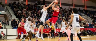 Uppsala basket rasade ihop och förlorade tredje kvartsfinalen