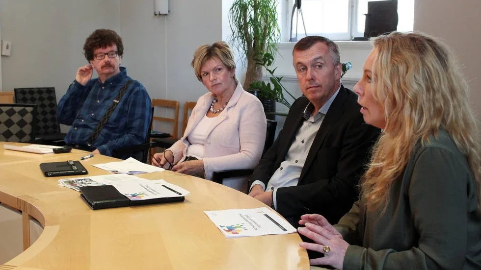Satsning. Lars Stjernkvist (S), Karin Jonsson (C), Leif Lindberg, teknisk direktör och Pernilla Thott Ljung, chef för arbetsmarknads- och vuxenutbildningskontoret berättar om extratjänster i januari 2017.