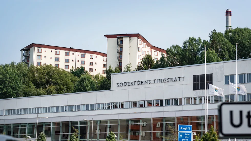 Första förhandlingsdagen om mordet på Årstabron blev stökig. Arkivbild.
