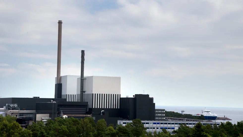 Kärnkraften ska betraktas som en hållbar investering, enligt ett nytt förslag från EU-kommissionen. 