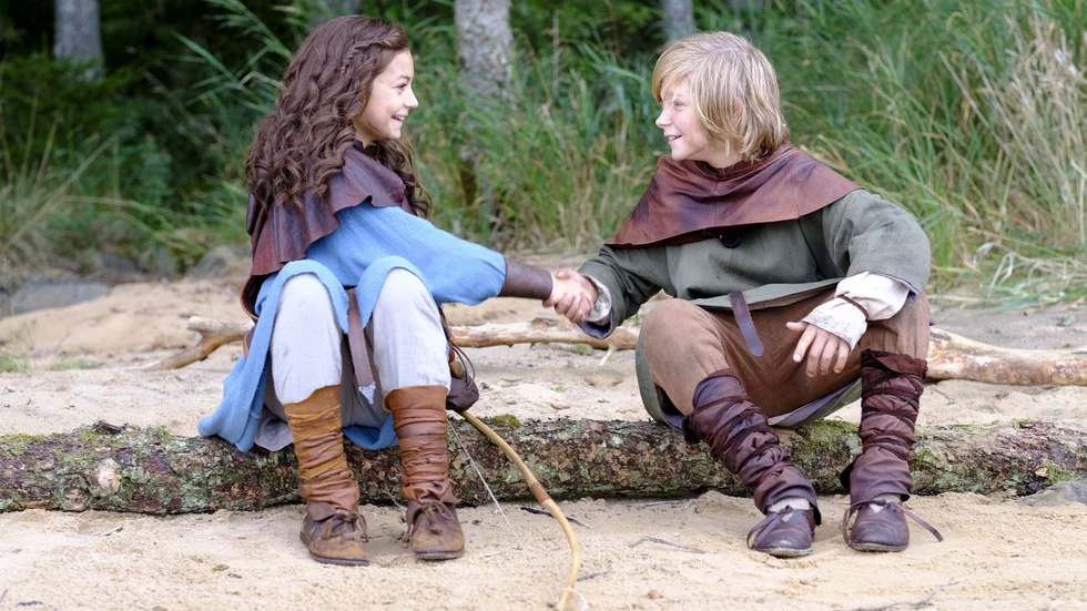 Vilgot Hedtjärn och Ellinea Simbalis i ”Halvdan Viking”. 