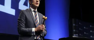 Hack i häl på Socialdemokraterna