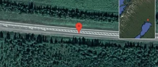 Fordon stillastående på E4 - helt stopp i ett körfält
