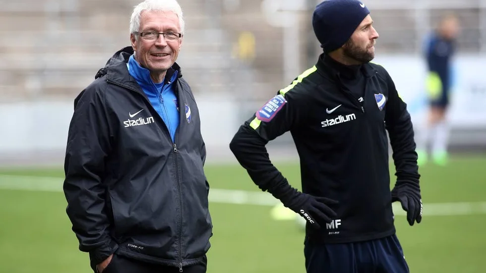 Stefan Hellberg och Mathias Florén efter Janne Andersson. Det skulle vara den bästa lösningen för IFK, menar David Iwung.