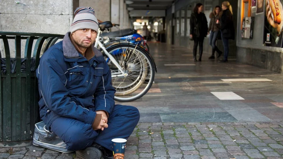 Återvändsgränd. Dagens debattör hävdar att orsakerna till det hitresta tiggeriet förblir olösta och dolda.