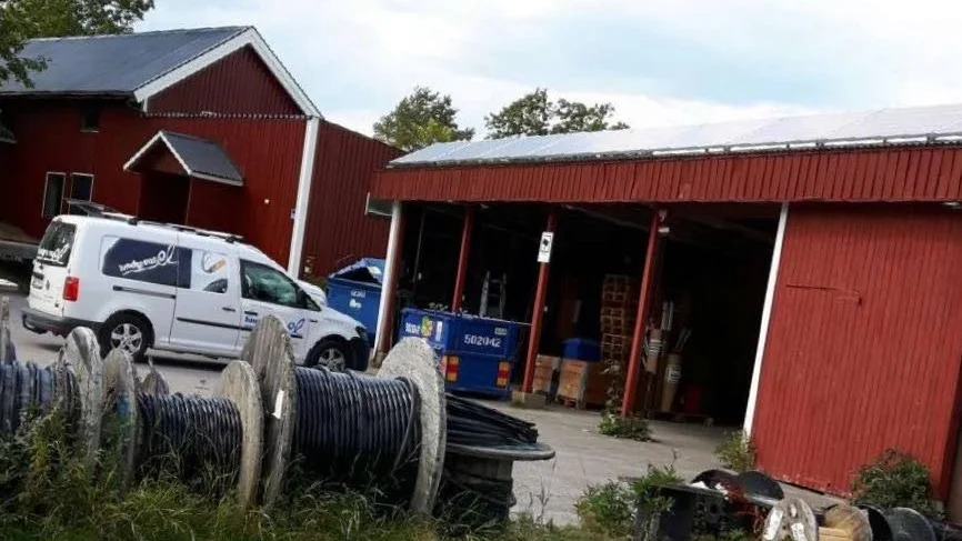 Kabelstöld. Kopparkabel till ett värde på kanske upp mot 50 000 kronor har stulits från Lundgrens el på Vikbolandet.