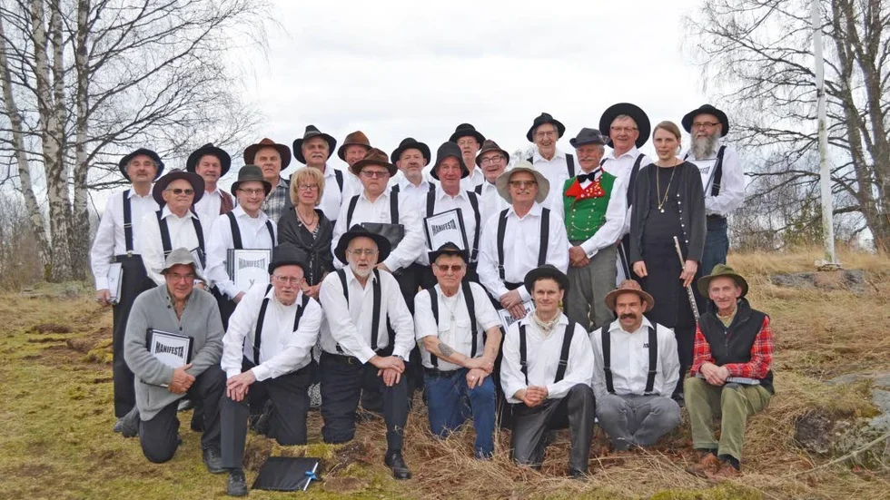 Till Östra Husby. Manskören Manifesta kommer till Östra Husby bygdegård på söndag den 9 april.