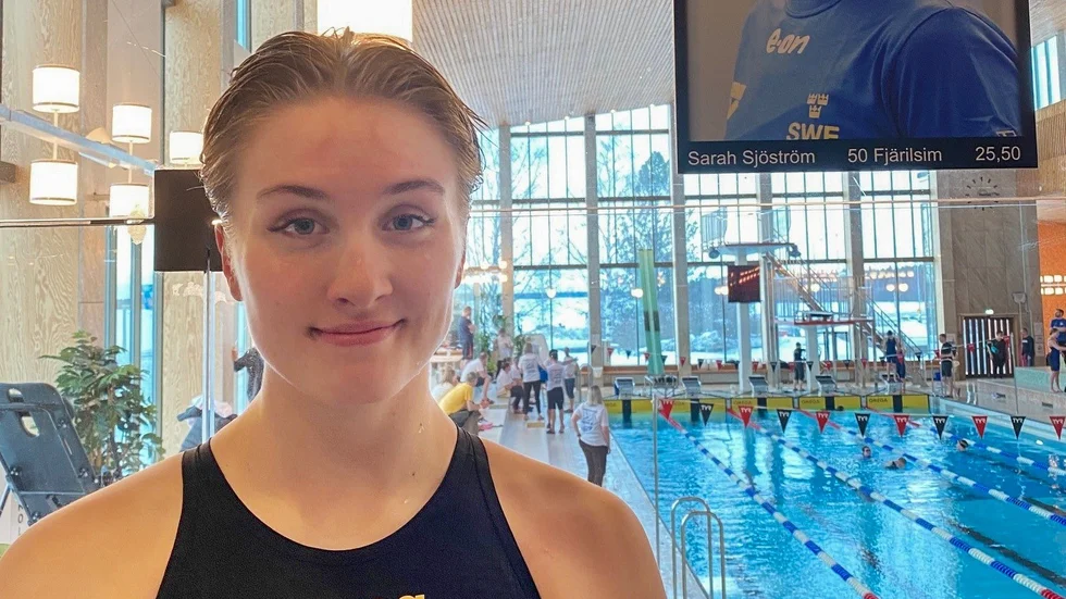 Klara Lindqvist slog bassängrekord i Pontusbadet.