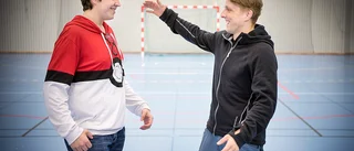 Baldergymnasiet: Hugos hjärta stannade – då räddade läraren Rickard livet på sin elev