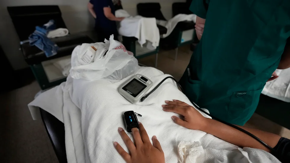 Den amerikanska delstaten Texas skärpte sin abortlagstiftning i september. En kvinna från Texas har här sökt sig till en abortklinik i delstaten Louisiana.