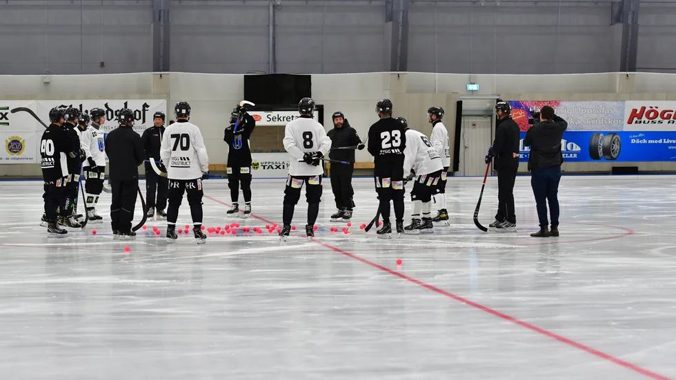 Sirius har inte fått alla provsvar på covidtesterna och därför är oklart hur det blir med fredagens match mot Motala på Studenternas. Här en bild från ett tidigare träningspass.