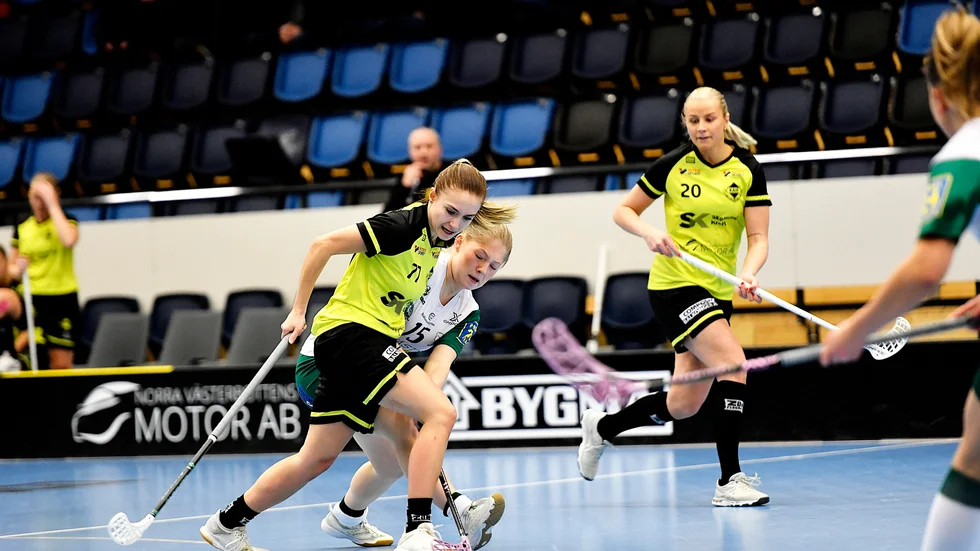 Sanna Holmström stred tappert, gjorda tre mål och ett assist för Kaif i förlusten mot Umeå Västra.