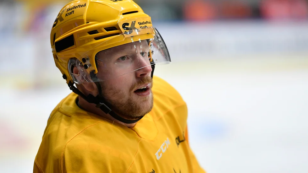 Oskar Nilsson vill se att Skellefteå AIK höjer sig några snäpp jämfört med segermatchen mot Örebro i lördags.