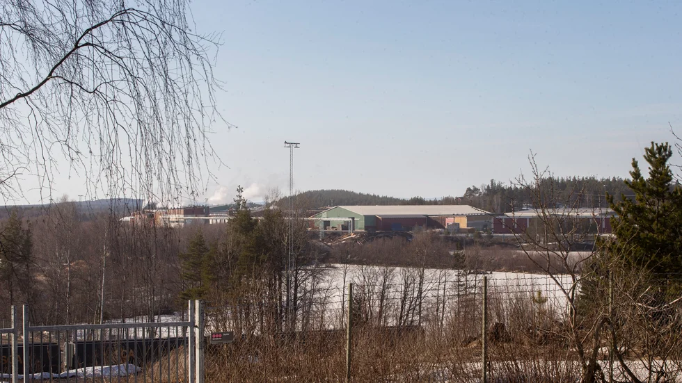 SCA vill fylla ut viken som ligger på SCA:s område, mellan sågverket och pappersbruket. Nu sätter Mark- och miljödomstolen – åtminstone tillfälligt – stopp för planerna.