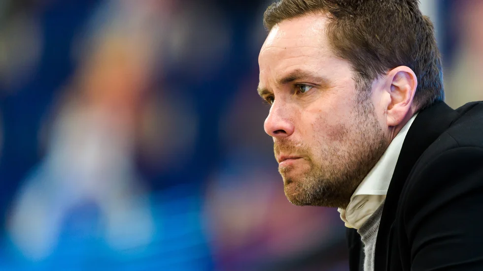 Stefan Hedlund berättade på presskonferensen att Niclas Burström spelar av allt döma matchen som spelas om mindre än ett dygn i Ängelholm.
