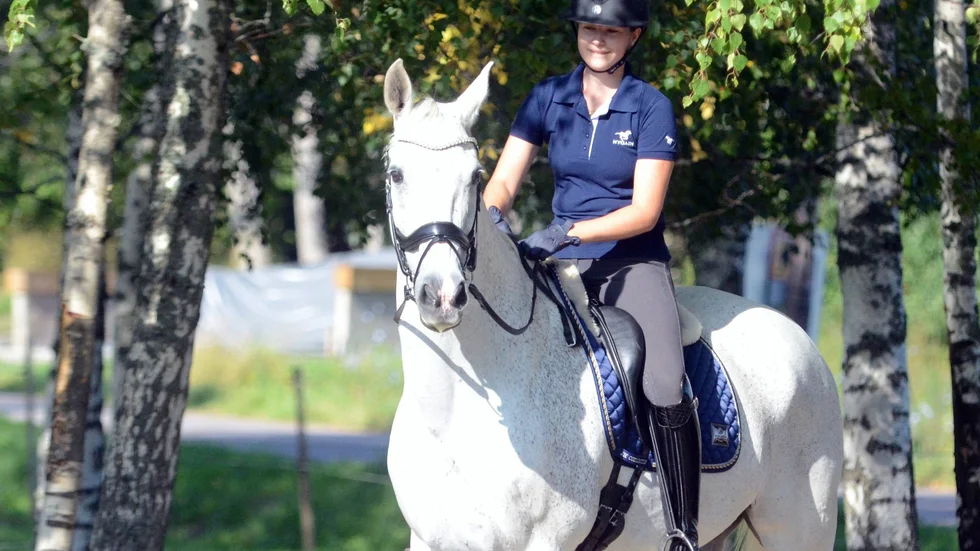 Filippa Ljungberg och Mylo fick en bra start på tävlingssäsongen vid tävlingarna som Gärds RF arrangerade i helgen.