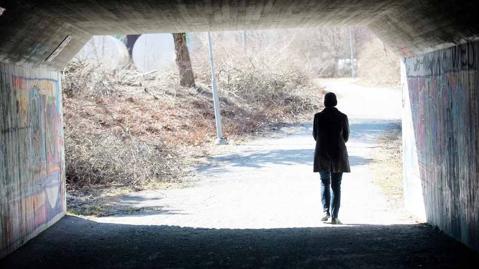Höj straffet för våldtäkt så tjejer inte ständigt ska behöva vara oroliga, menar skribenten.