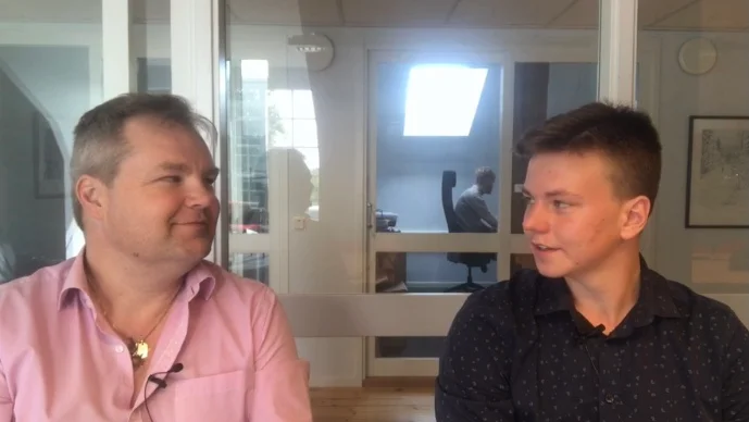 Uppsnack inför Dackarna-Piraterna och Vätternrundan med Sportens reportrar Jens Bollius och Jonatan Häggström Wedding.