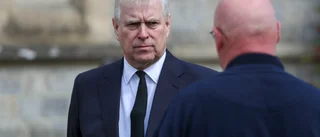 Prins Andrew accepterar delgivning av stämning
