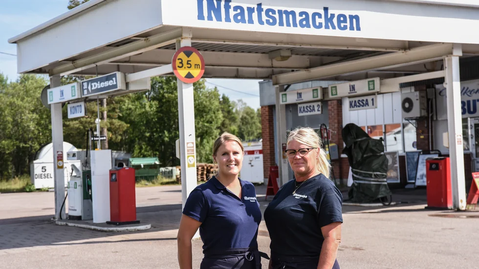 Emelie Eichinger och Carina Eichinger driver Infartsmacken i Öregrund