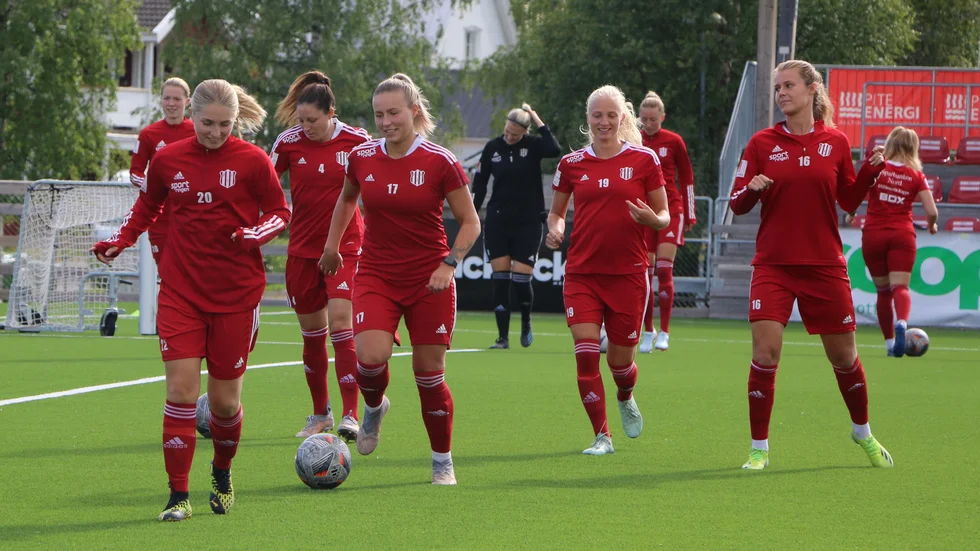 Piteå IF hade höstupptakt på det nya konstgräset måndag 2 augusti.