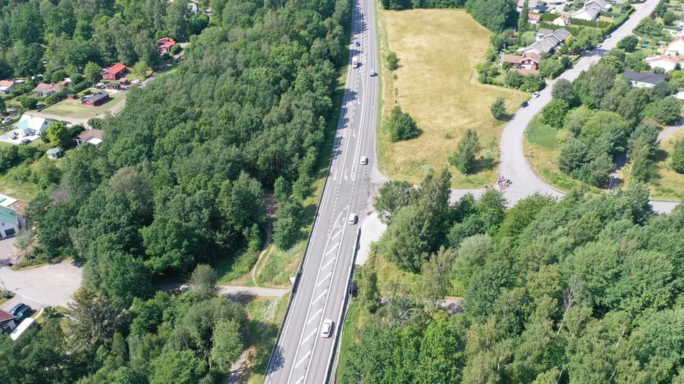 Riksväg 50 infart Smedsby