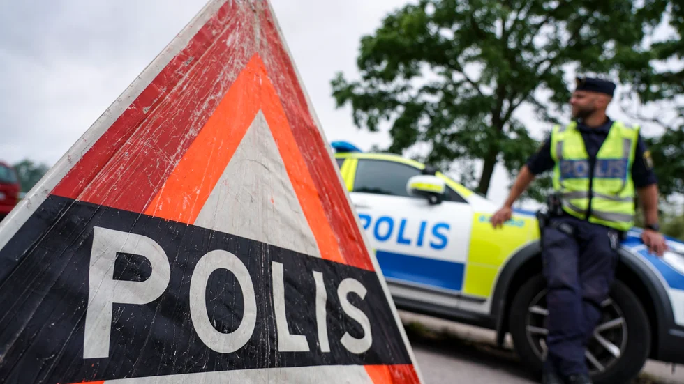 Polisen kontrollerade en bil och hittade flera kilo knark. Arkivbild.