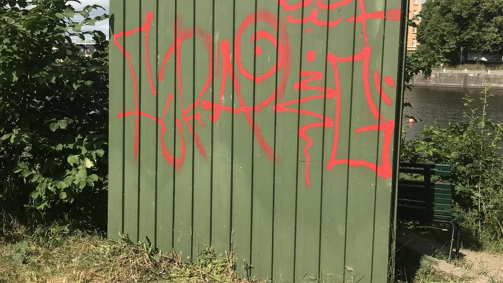 Strömsholmen håller bli ett tillhåll för dem som vill förstöra och förfula.