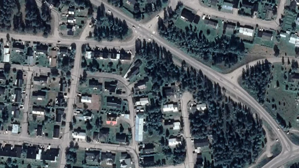 Området kring Fjällrosvägen 33