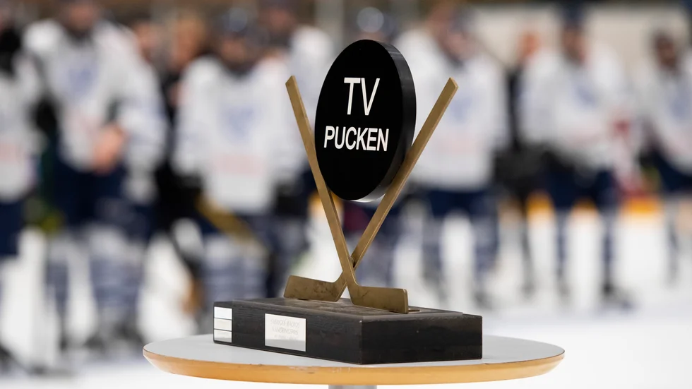 Västerbotten vann med 5–1 i kvartsfinalen av TV-pucken mot Gästrikland.