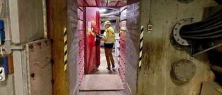 TV: Följ med 40 meter under havsytan – till Oxelösunds hamns oljebergrum