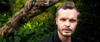 Tallest man on Earths instrument stulna