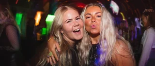 Bildextra: Nattklubbsvimmel från festkvällen i Luleå
