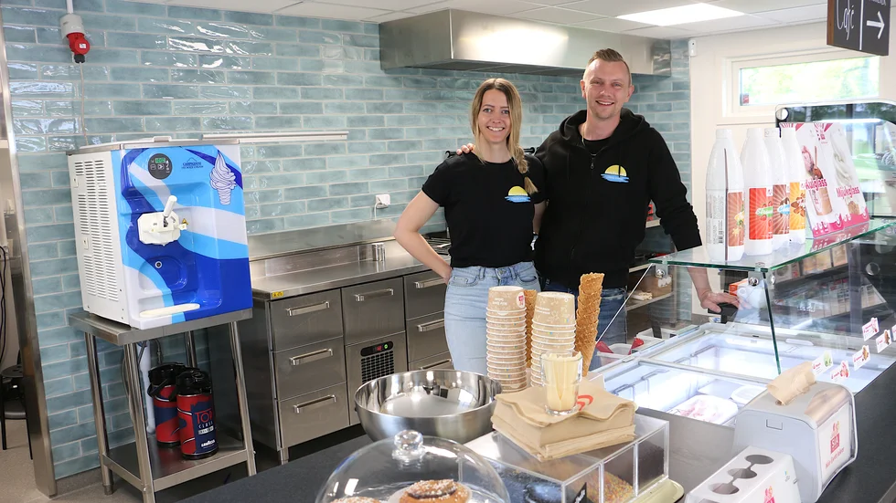 Receptionen är helt ny och tillsammans med utbygget ger det utrymme för idéerna, säger Erika Hammarlund och Rickard Hägglund.