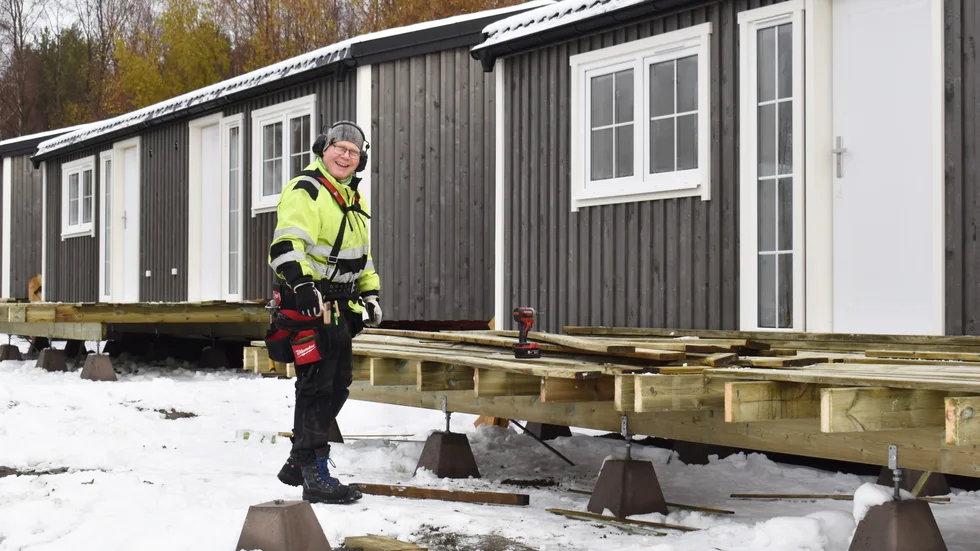 David Bjurman från Davids Bygg och Mek gör altaner.