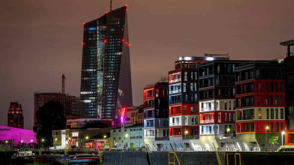 Europeiska centralbankens kontorsbyggnad i Frankfurt. Arkivbild.