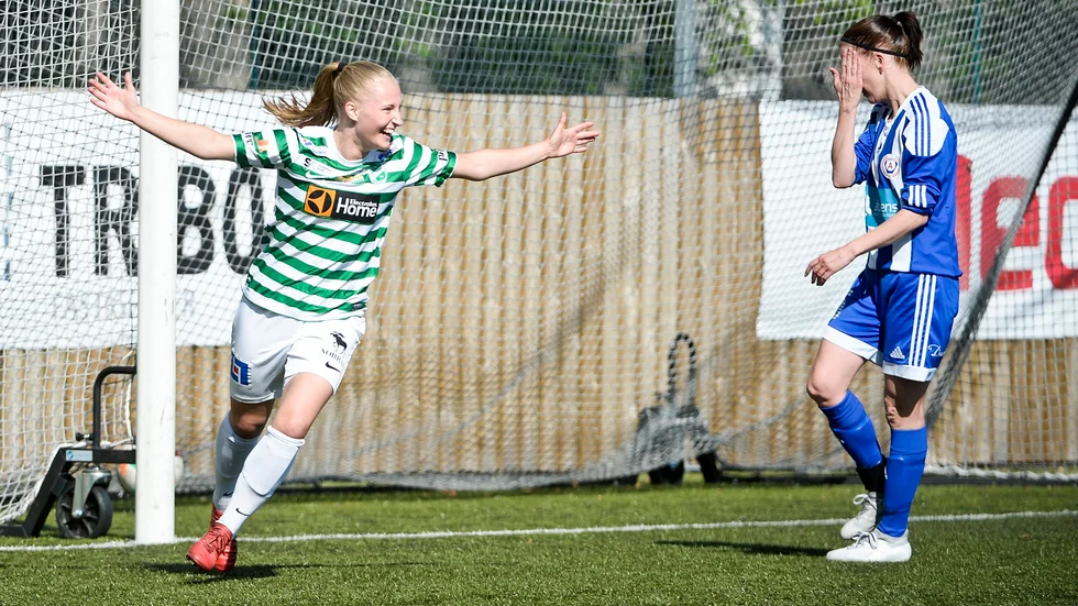 Emma Viklund gjorde ett av målen när Morön 2 besegrade Umedalen. Arkivbild. 