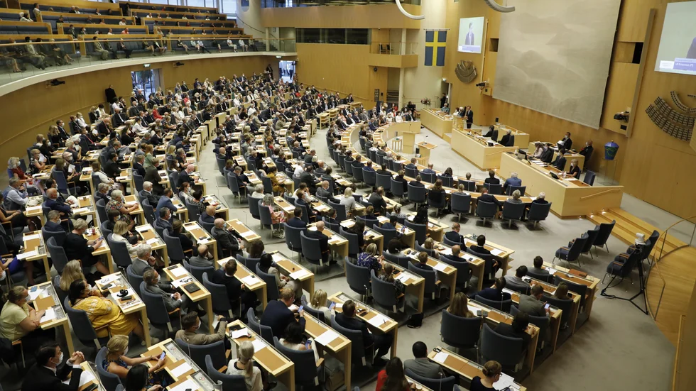 Riksdagen med alla ledamöter på plats vid omröstningen om statsminister 7 juli 2021.
