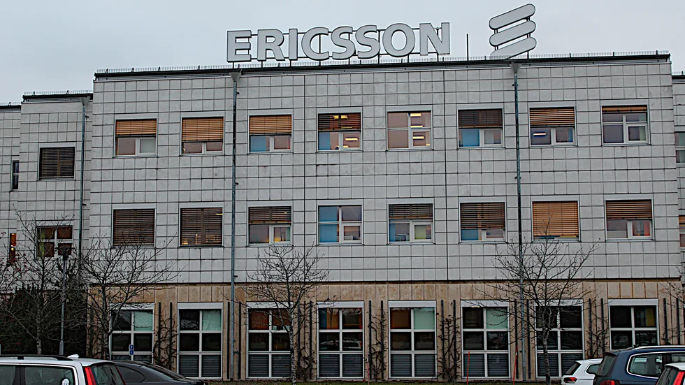 Ericsson har meddelat att 1 200 tjänster ska försvinna från hela företaget som har kontor på flera platser i Sverige. Om och hur det skulle kunna drabba Linköping är ännu inte klart.