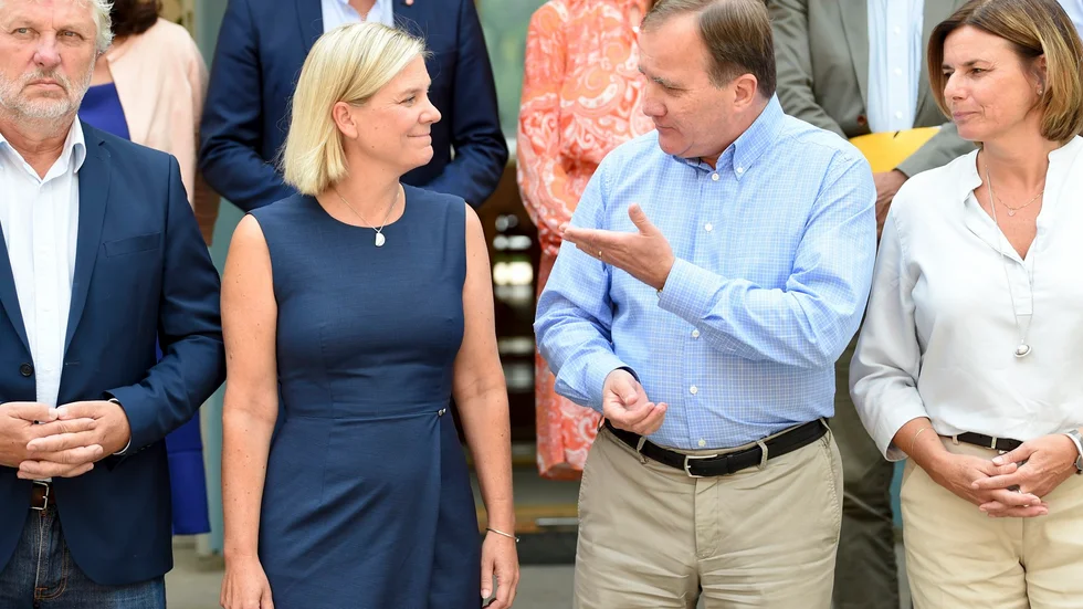 Finansminister Magdalena Andersson (S) och Statsminister Stefan Löfven (S) ska ena de fyra partierna bakom januariöverenskommelsen kring en höstbudget.