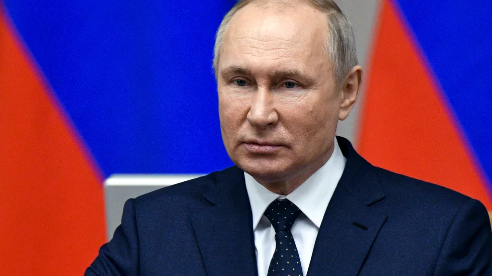 Rysslands president Vladimir Putin höjer tonläget mot Ukraina. Arkivbild.