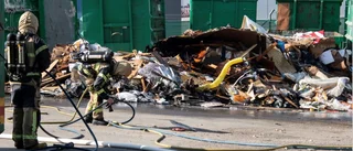 Brand i container orsakade kraftig rök