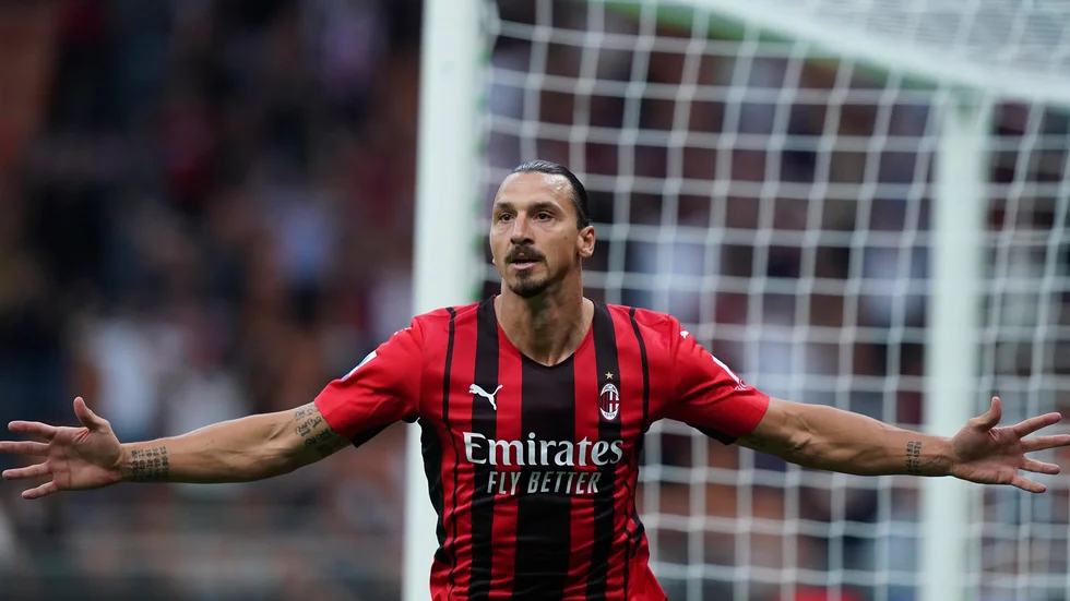 Zlatan Ibrahimovic gjorde mål direkt i sin comeback.