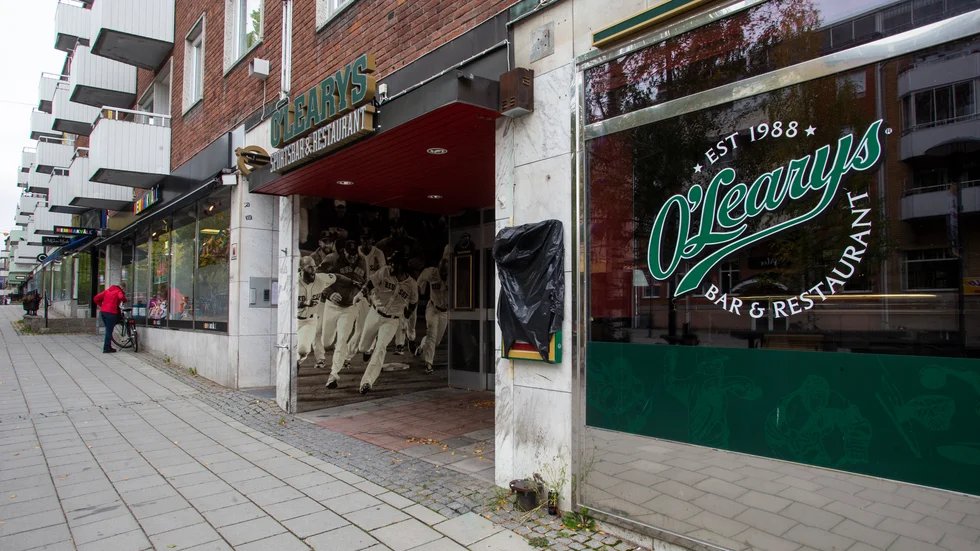 Sedan konkursen under 2020 står O'Learys gamla lokaler i Piteå tomma. Nu jobbar kedjan med en nyetablering som beräknas öppna i början av 2022, men det är oklart vem som kommer att driva sportbaren och i vilka lokaler den ska ligga.