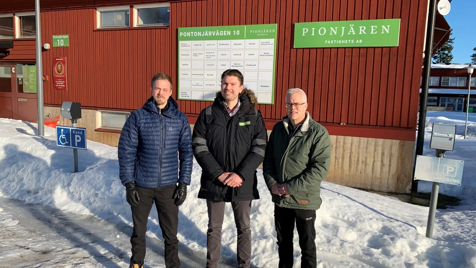 På bilden ses från Erik Rönnbäck, säljare, Kim Sundberg, Pionjären och Lars Johansson, säljare.  