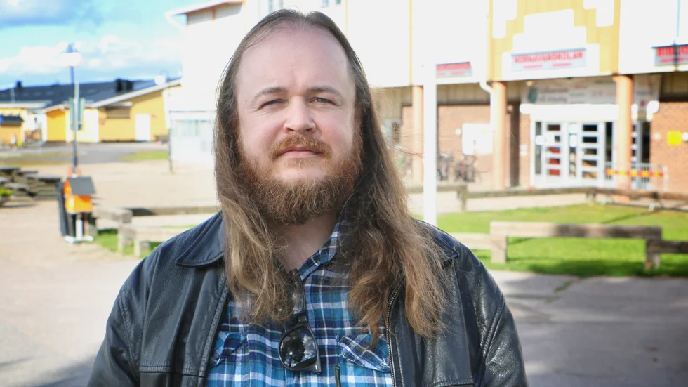 "Vi är inte intresserade av att presentera våra förslag om det inte finns en neutral tredje part där så vi har en garanti att de inte bara avfärdar förslagen så fort vi går utanför dörren", säger Erik Quist.