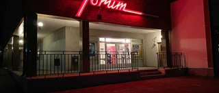 Finns det ingen bättre lokal för fullmäktige?