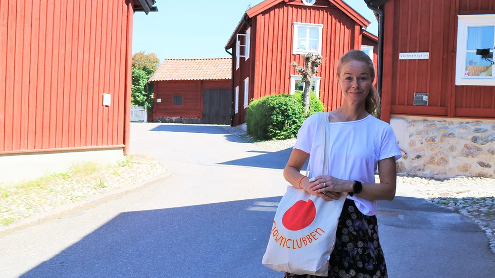 — Tack vare banken och stiftelsen kan vi vara med och skapa positiva energier hos människor som behöver det som mest., Lotta Lagerström, verksamhetsansvarig på Clownclubben. 