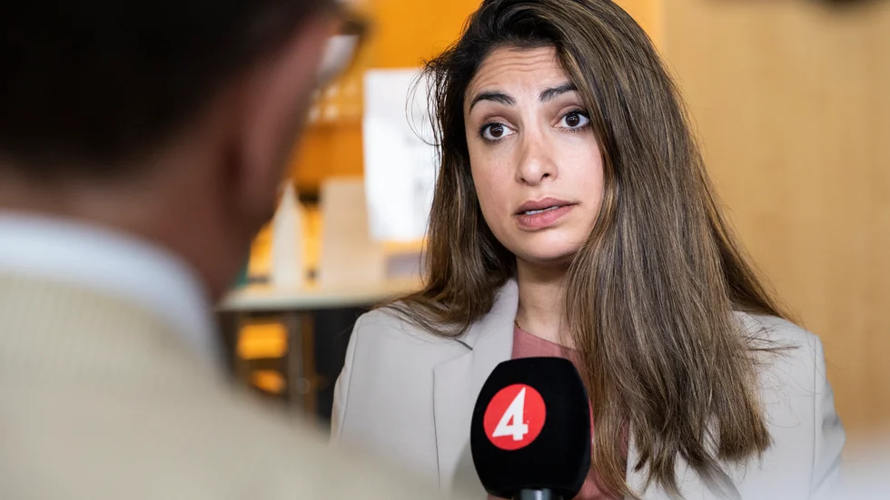 Vänsterpartiets partiledare Nooshi Dadgostar (V). Arkivbild.